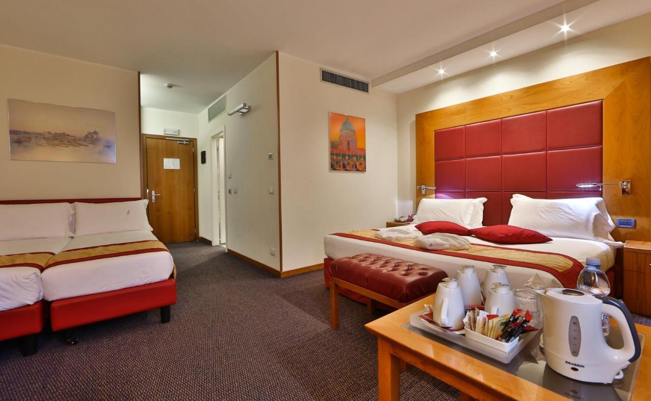 Crowne Plaza Venice East By Ihg Quarto dʼAltino Esterno foto