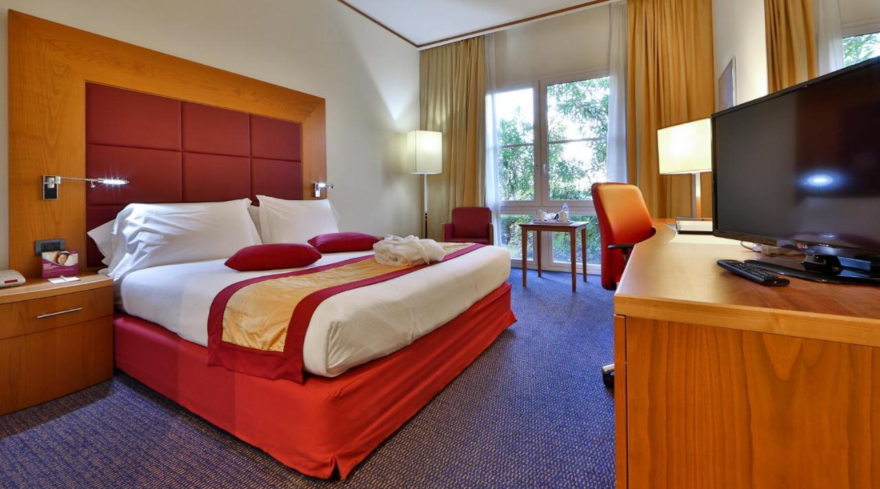 Crowne Plaza Venice East By Ihg Quarto dʼAltino Esterno foto
